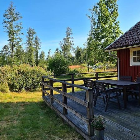 Trevligt Torp I Vacker Natur Mellerud Buitenkant foto